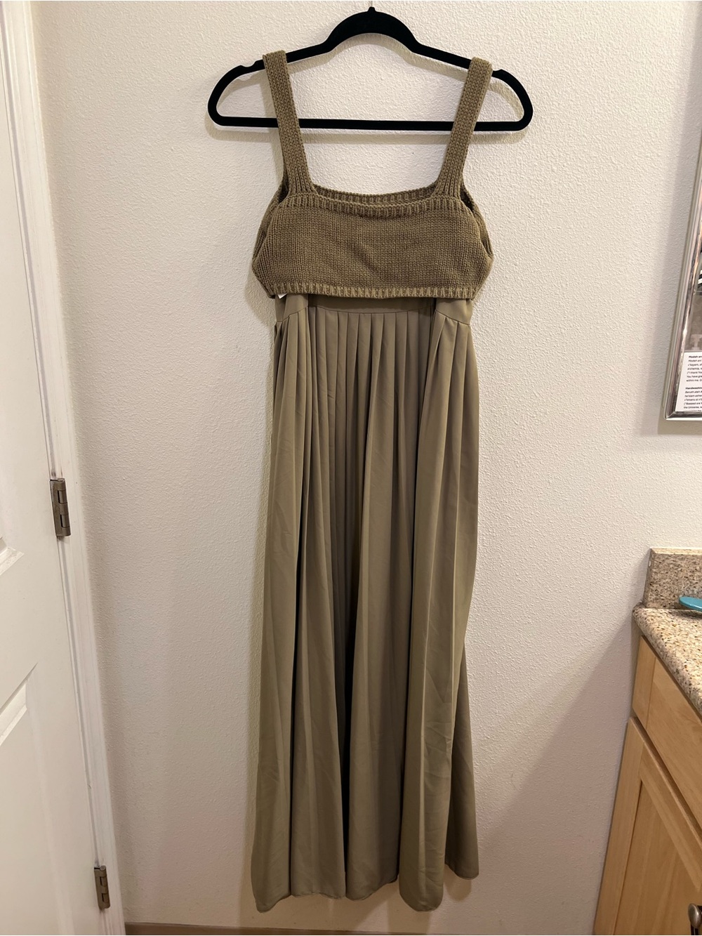 Anthropologie Olive Green Pleated Maxi Dress by Mare Mare - Picture 4 of 5